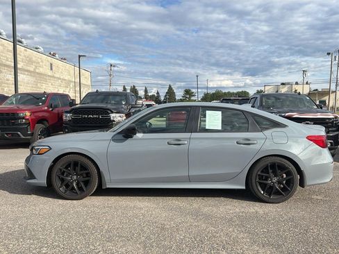 Used 2024 Honda Civic Sport image 6