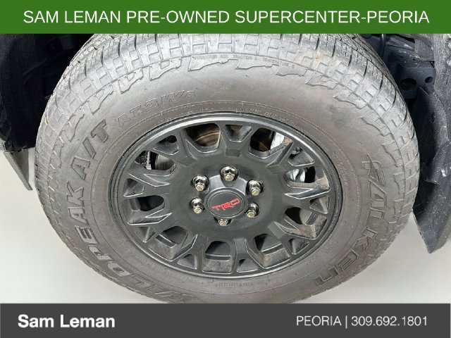 Used 2025 Toyota 4Runner TRD Off-Road AWD/4WD image 28