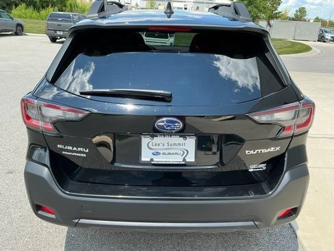Certified 2025 Subaru Outback Premium AWD/4WD image 4
