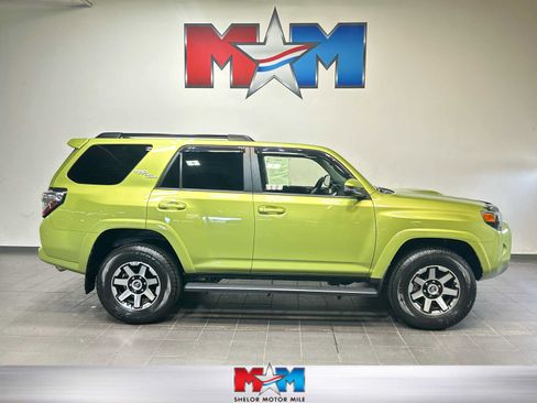 Used 2023 Toyota 4Runner TRD Off-Road Premium w/ Off Road Premium Plus Package AWD/4WD image 1