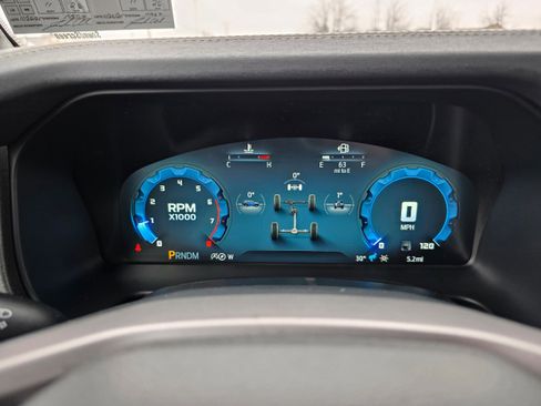 New 2025 Ford Bronco Badlands image 18