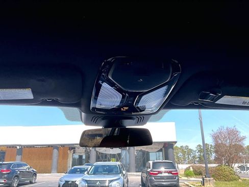 Used 2019 BMW X7 xDrive50i w/ M Sport Package image 36