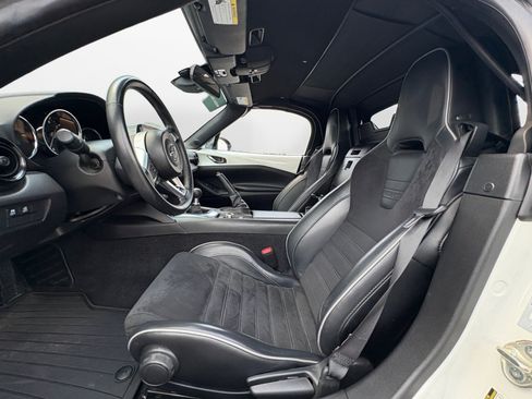 Certified 2023 MAZDA MX-5 Miata Club w/ Brembo/BBS Recaro Package RWD image 13