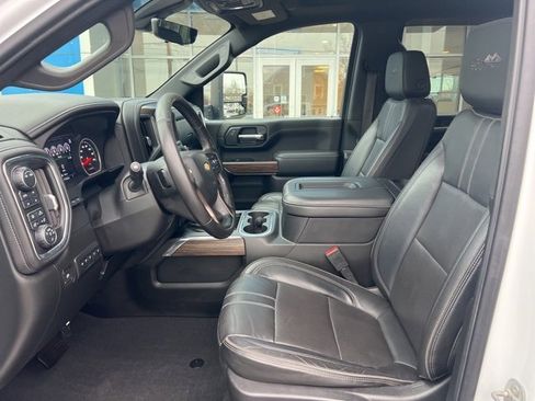 Used 2020 Chevrolet Silverado 3500 High Country w/ Z71 Off-Road Package image 25