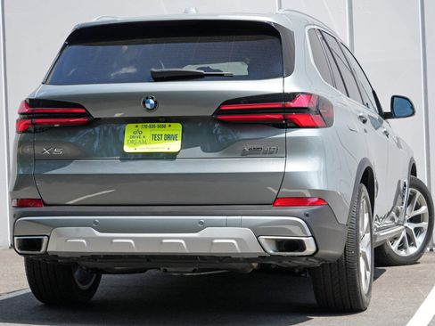 Used 2024 BMW X5 xDrive40i w/ Premium Package AWD/4WD image 5
