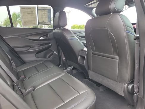 Used 2025 Buick Envista Sport Touring FWD image 25