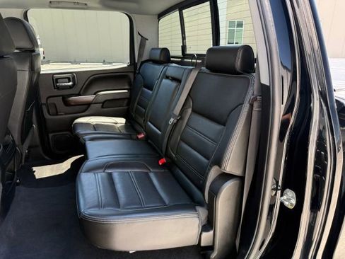 Used 2019 GMC Sierra 2500 Denali AWD/4WD image 18