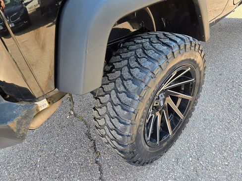 Used 2015 Jeep Wrangler Unlimited Sport w/ Quick Order Package 24S image 10