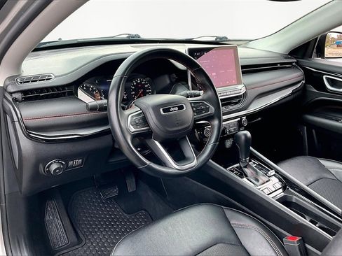 Used 2022 Jeep Compass Trailhawk w/ Trailhawk Convenience Group image 14