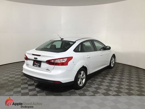 Used 2014 Ford Focus SE image 5