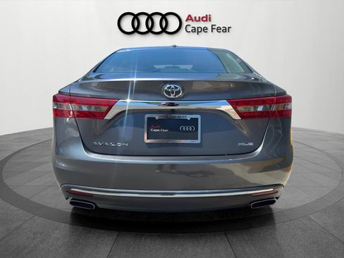 Used 2016 Toyota Avalon XLE FWD image 4