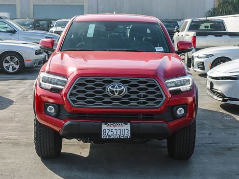 Used 2023 Toyota Tacoma TRD Off-Road image 2