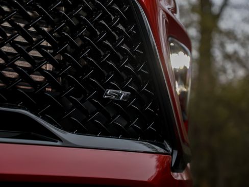 New 2026 Buick Enclave Sport Touring w/ Power Package image 4