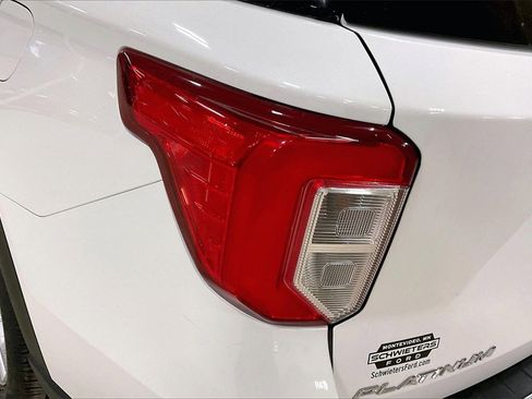Certified 2022 Ford Explorer Platinum w/ Equipment Group 601A image 28