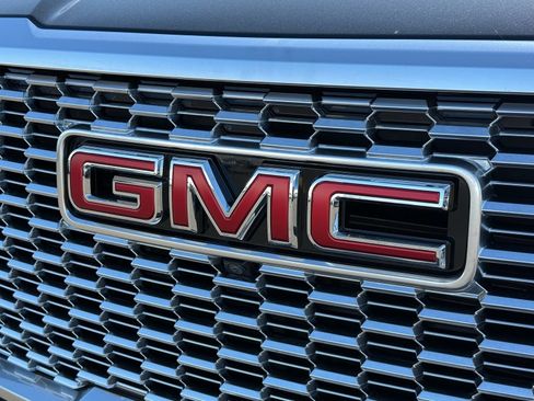 Used 2023 GMC Yukon Denali w/ Max Trailering Package AWD/4WD image 34
