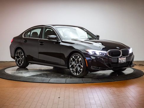 Used 2026 BMW 330i 330i w/ Premium Package image 6
