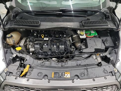 Used 2017 Ford Escape SE image 25