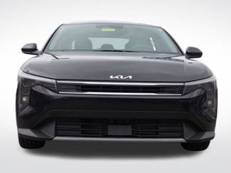 Used 2025 Kia K4 EX video 3