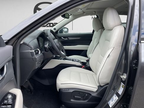 New 2025 MAZDA CX-5 AWD 2.5 S w/ Premium Plus Pkg image 8