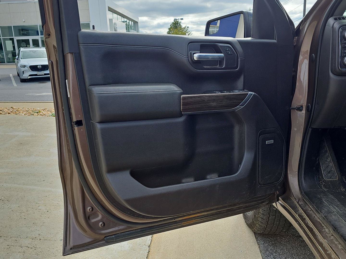 Used 2019 Chevrolet Silverado 1500 RST AWD/4WD image 23