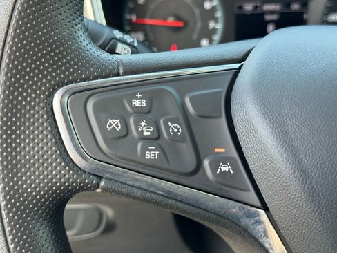 Used 2024 Chevrolet Equinox LS image 24