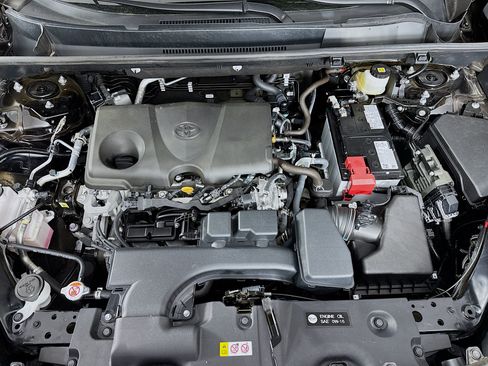 Certified 2025 Toyota RAV4 XLE AWD/4WD image 29