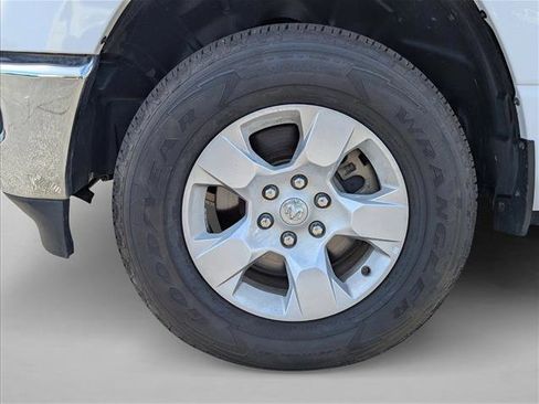 Used 2023 RAM 1500 Big Horn image 9