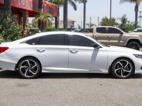 Used 2022 Honda Accord Sport image 10