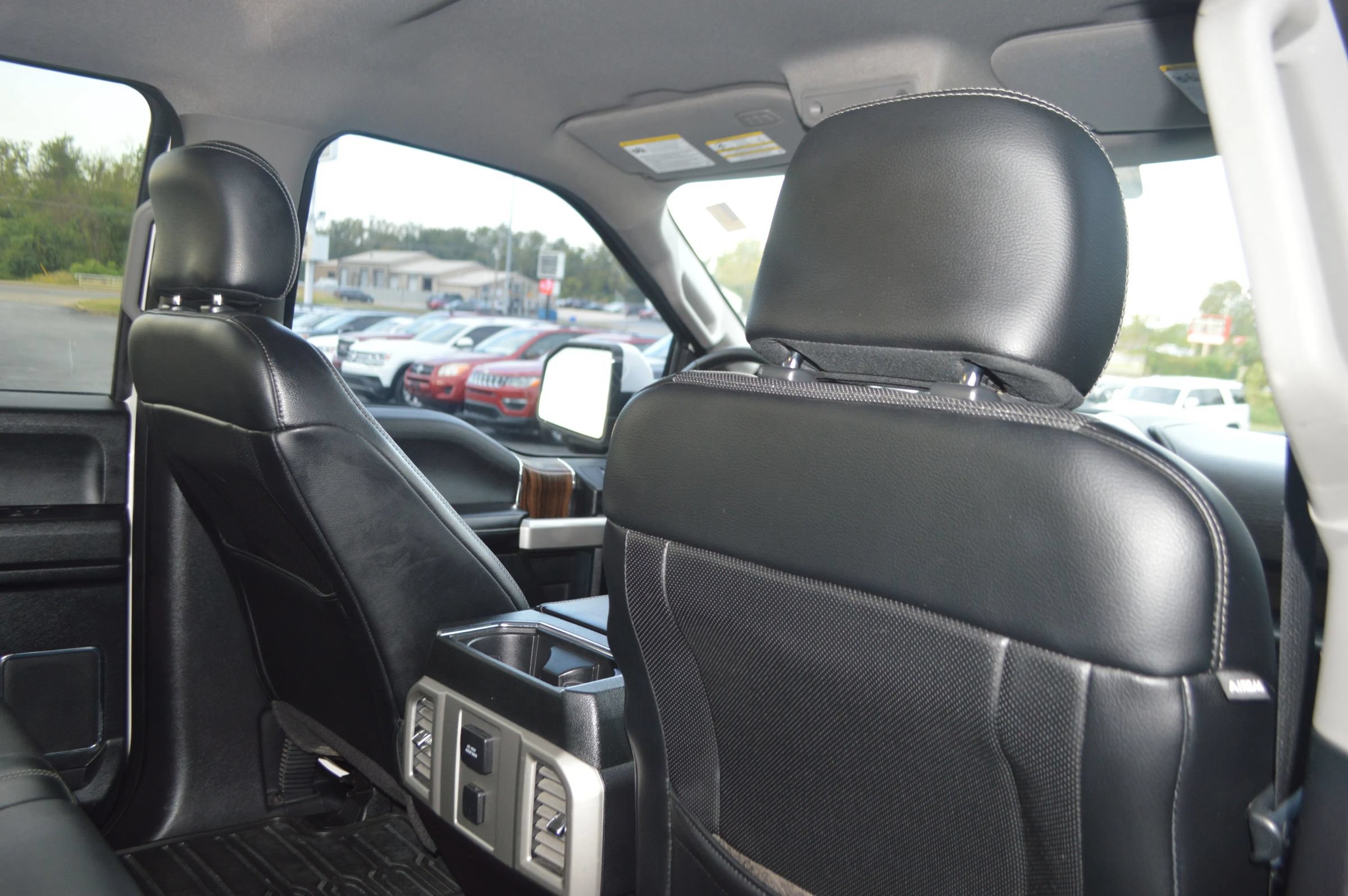 Used 2015 Ford F150 Lariat w/ Equipment Group 501A Mid AWD/4WD image 22