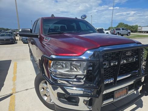 Used 2022 RAM 2500 Big Horn w/ Level A Equipment Group AWD/4WD image 4
