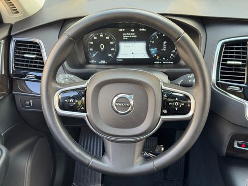 Used 2017 Volvo XC90 T6 Momentum w/ Vision Package AWD/4WD image 20