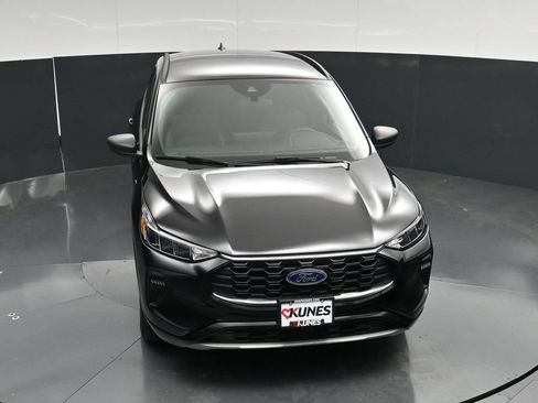 Used 2023 Ford Escape ST-Line w/ Tech Pack #1 AWD/4WD image 46