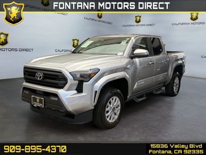 Used 2025 Toyota Tacoma SR5
