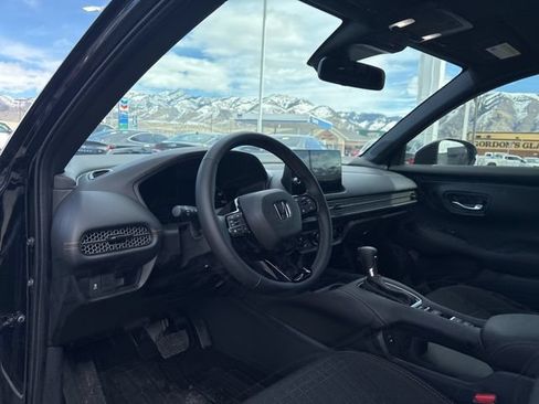 New 2026 Honda HR-V Sport image 10