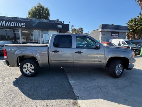 Used 2013 GMC Sierra 1500 4x4 Crew Cab Hybrid image 10