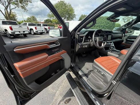 Certified 2026 GMC Sierra 1500 Denali Ultimate AWD/4WD image 23