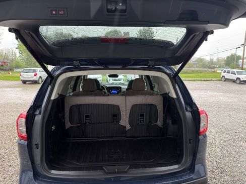 Used 2023 Subaru Ascent Onyx Edition AWD/4WD image 9