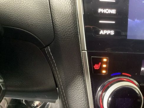 Used 2018 Subaru Outback 2.5i Premium image 25