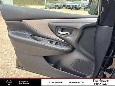 Certified 2024 Nissan Murano SV w/ SV Midnight Edition Package image 24