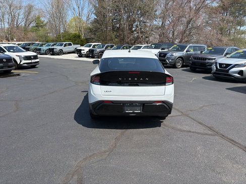 New 2026 Nissan Leaf SV+ FWD image 4