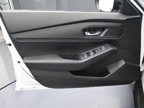 Used 2023 Honda Accord Sport image 13