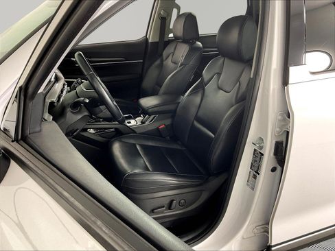 Used 2024 Kia Telluride S w/ S Sunroof Package FWD image 21
