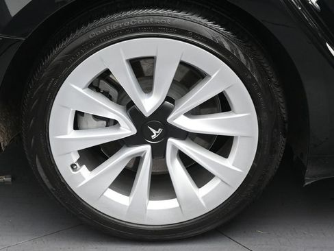 Used 2023 Tesla Model 3 Standard Range RWD image 32
