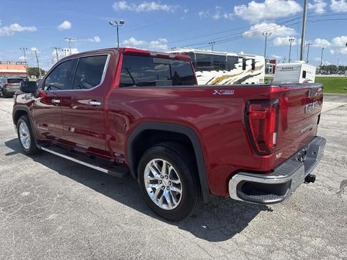 Used 2021 GMC Sierra 1500 SLT AWD/4WD image 10