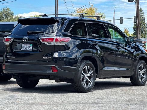 Certified 2016 Toyota Highlander XLE w/ Protection Package #3 AWD/4WD image 3