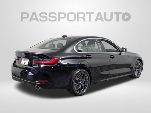 Used 2025 BMW 330i xDrive Sedan w/ M Sport Package image 5
