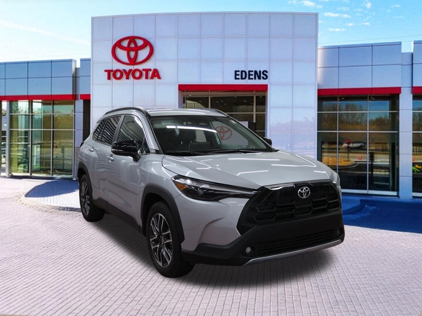 Certified 2026 Toyota Corolla Cross XLE FWD image 1