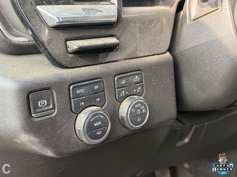 Used 2024 Chevrolet Silverado 3500 High Country w/ High Country Premium Package AWD/4WD image 17