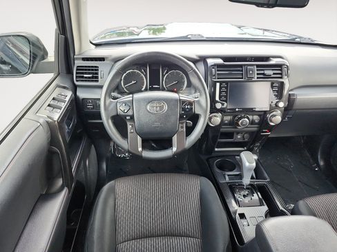 Used 2023 Toyota 4Runner TRD Off-Road AWD/4WD image 10