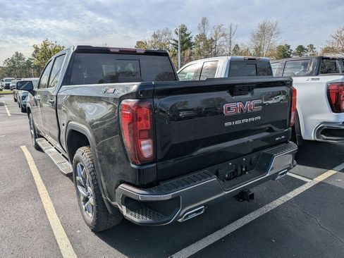 New 2026 GMC Sierra 1500 SLE w/ X31 Off-Road Package AWD/4WD image 6